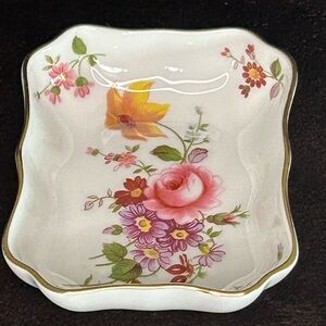 Royal Crown Derby English Bone China “Derby Posies” Great Piece/No Chips